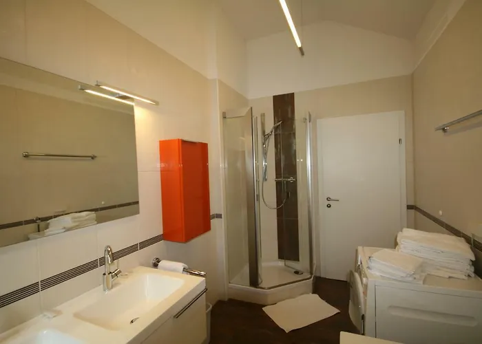 تْسور كابيل شقة *