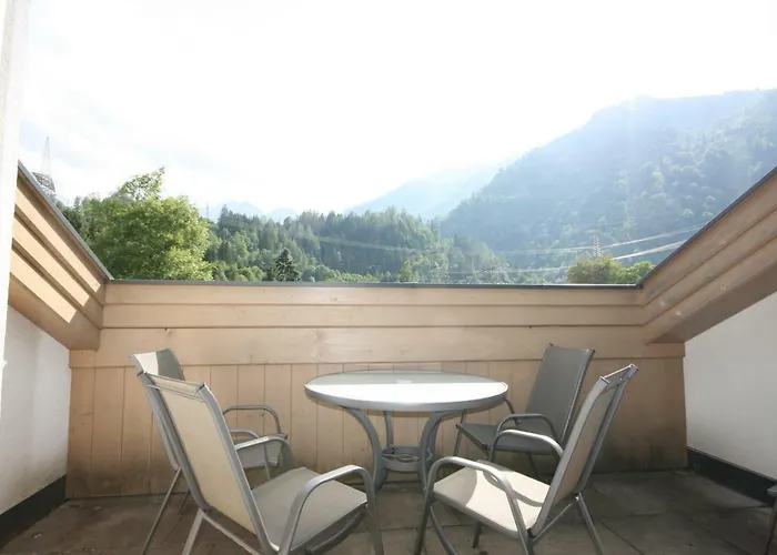 تْسور كابيل *